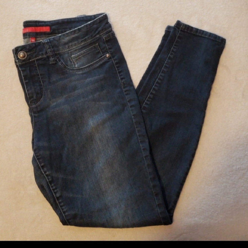 Elle Skinny jeans size 10